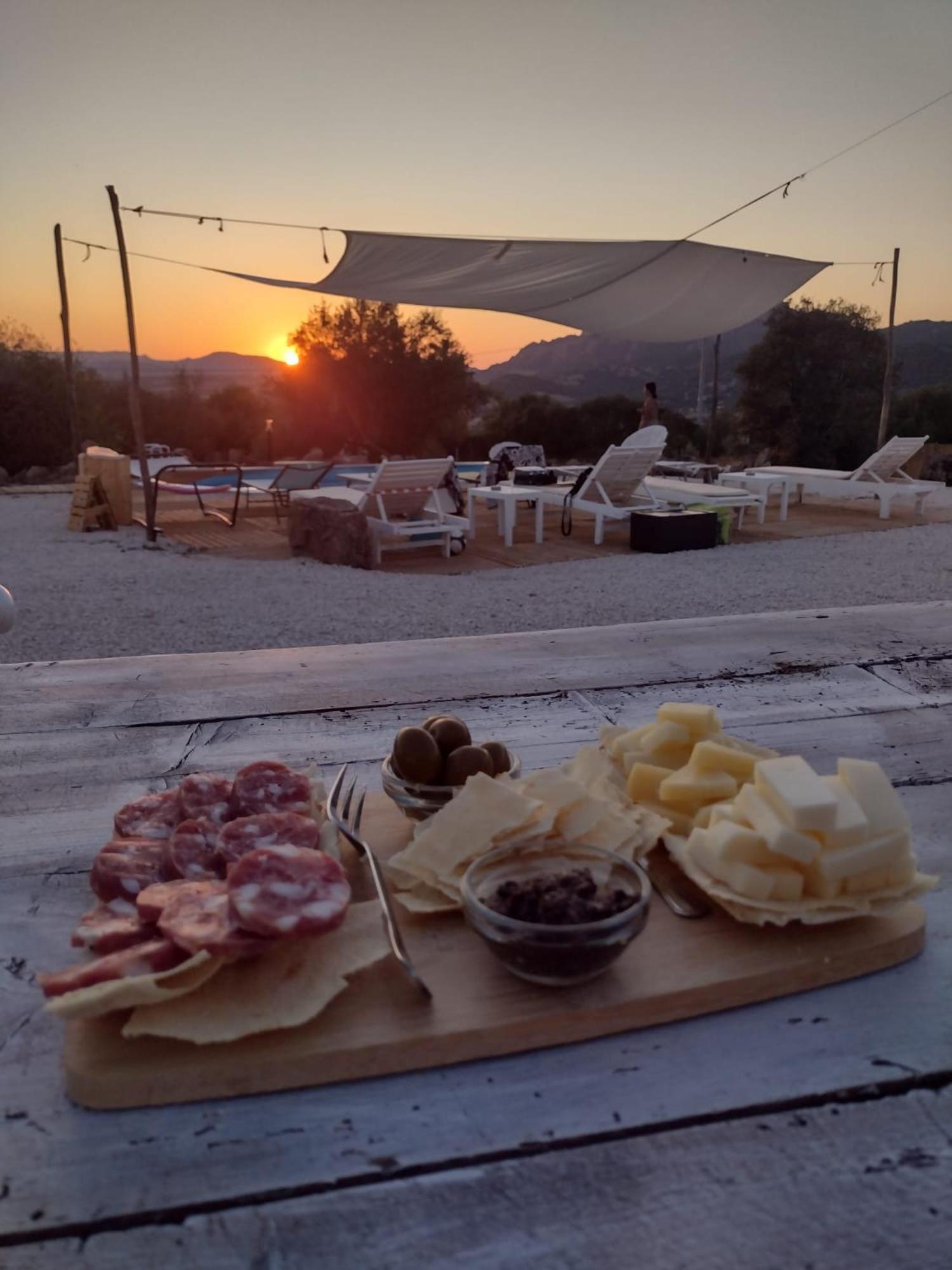 Pasare Glamping_Anglonaruralexperience Hotel Perfugas Eksteriør billede