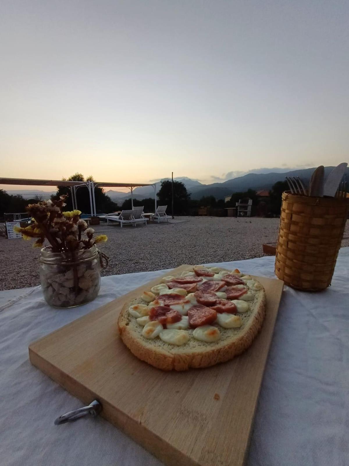 Pasare Glamping_Anglonaruralexperience Hotel Perfugas Eksteriør billede